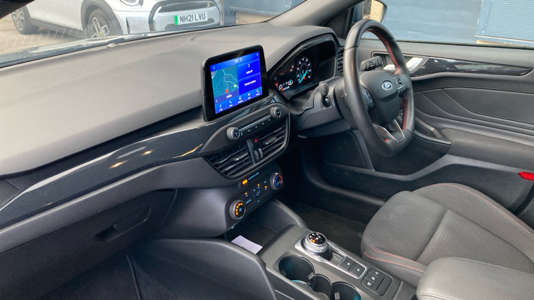 Ford Focus 1.0 EcoBoost 125 ST-Line 5dr Auto Petrol Hatchback